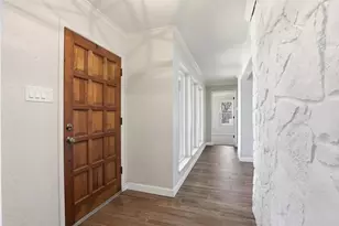 6406 Lansdowne Ct, Granbury, TX 76049 - Photo 4