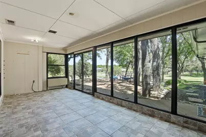 6406 Lansdowne Court, Granbury, TX 76049 - Photo 32