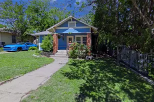 704 Cameron Ave, Dallas, TX 75223 - Photo 2