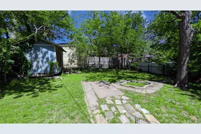 704 Cameron Avenue, Dallas, TX 75223 - Photo 18