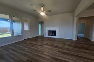 3007 Leopard Ln, Ennis, TX 75119 - Photo 8