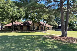 3601 Montecito Dr, Denton, TX 76205 - Photo 2