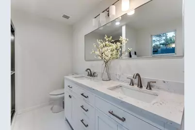 323 S Montclair Avenue, Dallas, TX 75208 - Photo 12