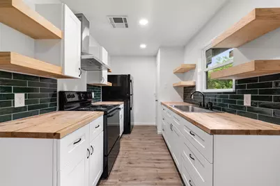 936 Duty Avenue, Waco, TX 76706 - Photo 6