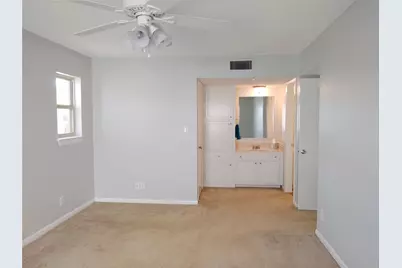 112 Harbor Drive #212, Runaway Bay, TX 76426 - Photo 12