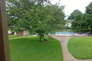 112 Harbor Dr, Runaway Bay, TX 76426 - Photo 2