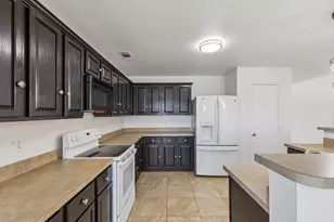 13887 Valley Ranch Rd, Fort Worth, TX 76262 - Photo 10