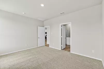 9729 McClane Farm Drive, Fort Worth, TX 76036 - Photo 14