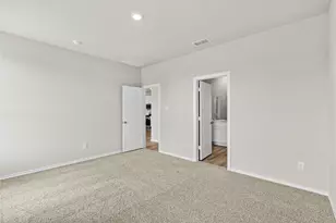 9729 McClane Farm Dr, Fort Worth, TX 76036 - Photo 14