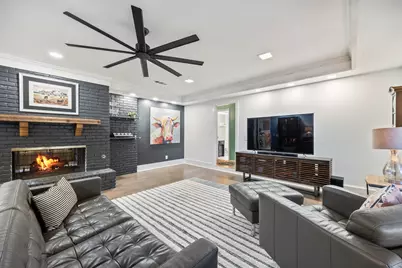 2825 Prairie Creek Drive, Plano, TX 75075 - Photo 8