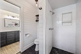 2825 Prairie Creek Dr, Plano, TX 75075 - Photo 30