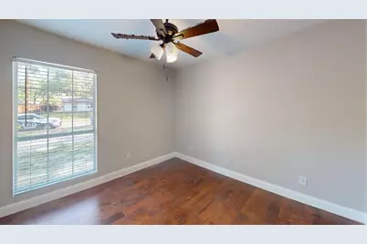 810 Pleasant Hills Drive, Dallas, TX 75217 - Photo 16