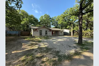 810 Pleasant Hills Drive, Dallas, TX 75217 - Photo 2