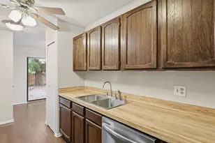 2204 Ridgedale Dr, Carrollton, TX 75006 - Photo 14