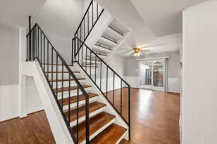 376 Westview Terrace, Arlington, TX 76013 - Photo 8