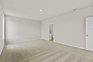 9741 McClane Farm Dr, Crowley, TX 76036 - Photo 10