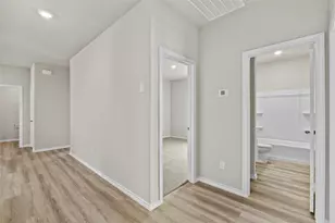 9741 McClane Farm Dr, Crowley, TX 76036 - Photo 14