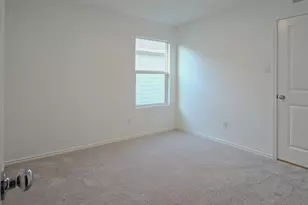5836 Crystal Water Wy, Princeton, TX 75407 - Photo 4