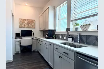 2741 Levee Lane, Lewisville, TX 75067 - Photo 10