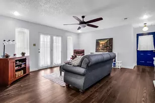 266 Locust Rd, Pottsboro, TX 75076 - Photo 8