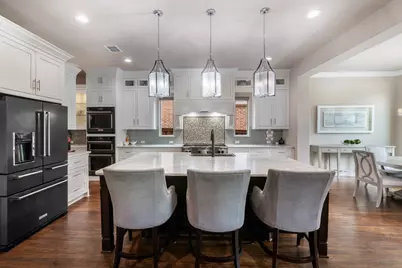 1245 Blue Lake Boulevard, Arlington, TX 76005 - Photo 4