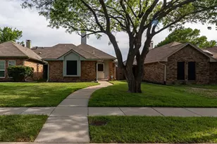 2028 Falcon Ridge Dr, Carrollton, TX 75010 - Photo 2