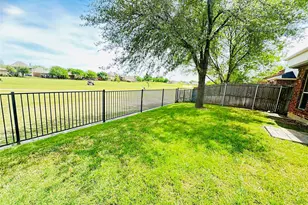 905 Golden Bear Ln, McKinney, TX 75072 - Photo 16