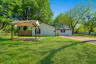 2617 Graham St, Paris, TX 75460 - Photo 2