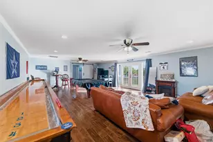 1017 S Nolan River Rd, Cleburne, TX 76033 - Photo 18