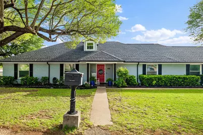 1017 S Nolan River Road, Cleburne, TX 76033 - Photo 1