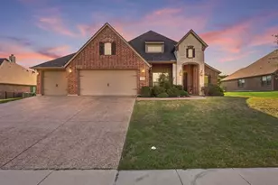 10917 Swiftcurrent Trail, Fort Worth, TX 76179 - Photo 2
