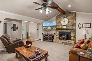 309 Willow Creek Ln, Springtown, TX 76082 - Photo 1
