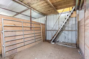 309 Willow Creek Ln, Springtown, TX 76082 - Photo 30