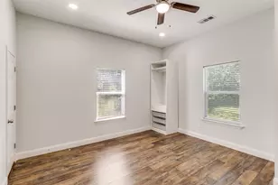 2323 Stoneman St, Dallas, TX 75215 - Photo 14