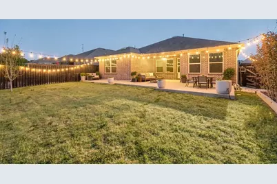 2070 Alamandine Avenue, Cross Roads, TX 76227 - Photo 20