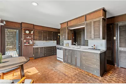 1188 Windwood Lane, Woodway, TX 76712 - Photo 16