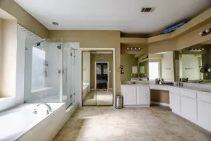 611 Laura Ln, Grand Prairie, TX 75052 - Photo 28