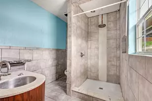 2218 Lincoln Ave, Fort Worth, TX 76164 - Photo 4