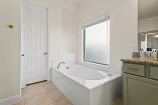 417 Burberry, Grand Prairie, TX 75052 - Photo 14