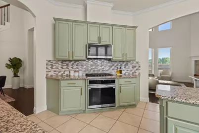 417 Burberry, Grand Prairie, TX 75052 - Photo 8