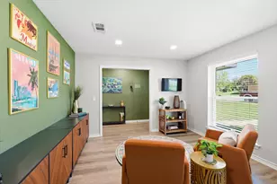 1112 Lopo Rd, Flower Mound, TX 75028 - Photo 2