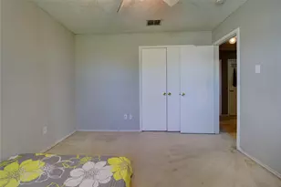 1305 Highcrest Dr, Burleson, TX 76028 - Photo 10