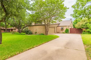 2405 Springpark Way, Richardson, TX 75082 - Photo 2