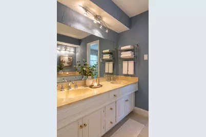 2405 Springpark Way, Richardson, TX 75082 - Photo 16