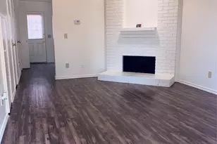 1926 Cranford Dr, Garland, TX 75041 - Photo 2