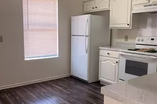 1926 Cranford Dr, Garland, TX 75041 - Photo 4