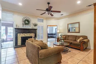 7732 Aubrey Ln, North Richland Hills, TX 76182 - Photo 4