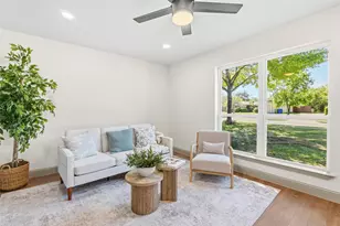 1813 Glengarry Dr, Carrollton, TX 75006 - Photo 6