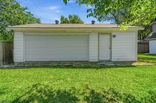 1813 Glengarry Dr, Carrollton, TX 75006 - Photo 18
