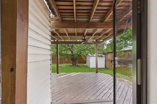 2310 Ridgewood St, Irving, TX 75062 - Photo 18